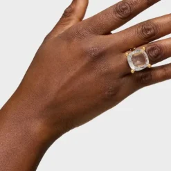 Anel grande banhado a ouro de 18 K sobre prata e quartzo de cristal de rocha Color White