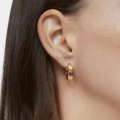 Brincos de argola curtos banhados a ouro de 18 K sobre prata e ametista TOUS Basic Colors