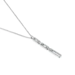 Colar curto oval em ouro branco com diamantes Les Classiques