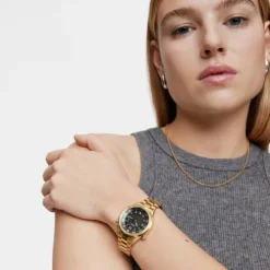 Relógio analógico com bracelete em aço IPG dourado e mostrador preto TOUS Now