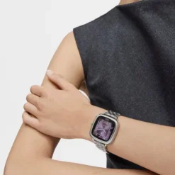 Relógio smartwatch com bracelete em aço D-Connect